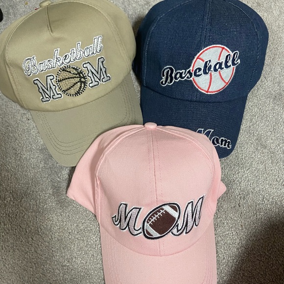 NWT baseball hats - Picture 1 of 3